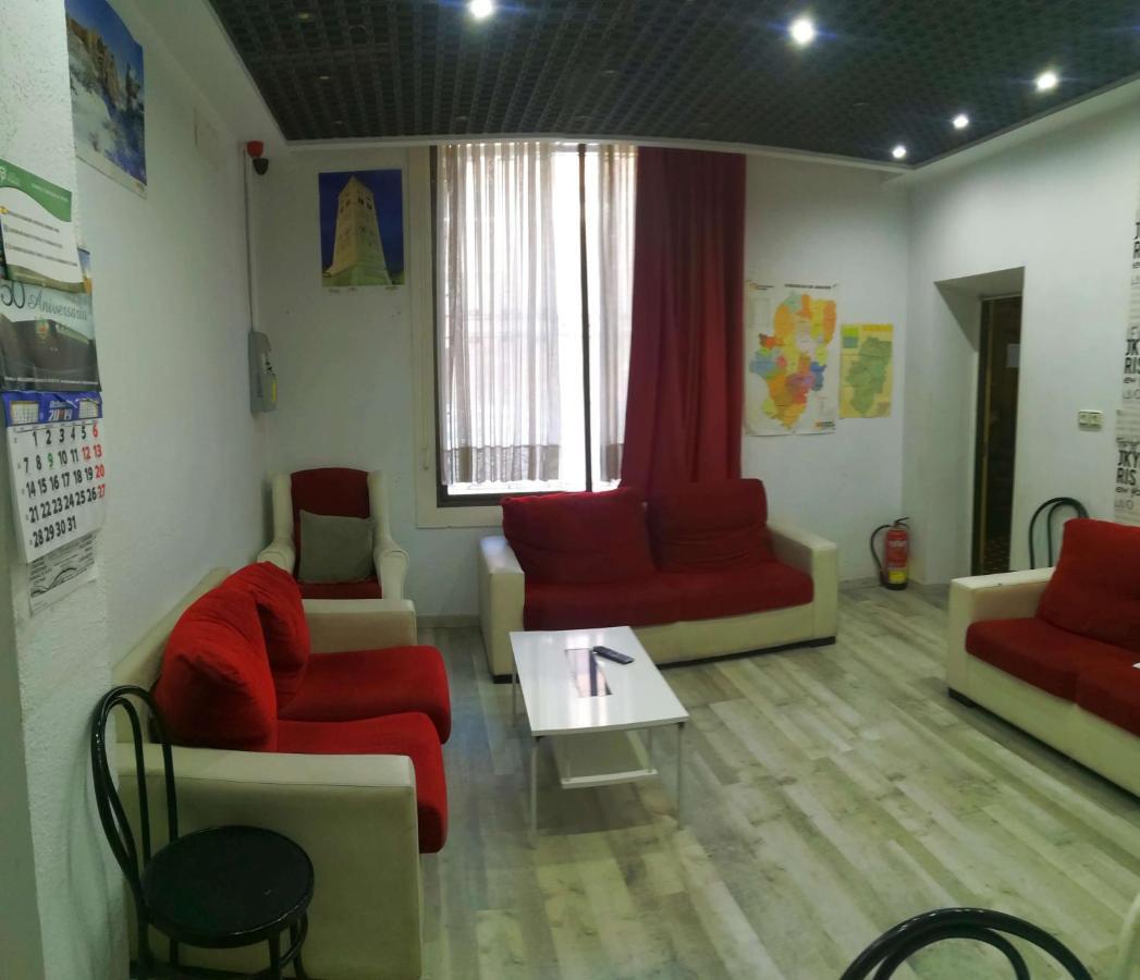 Albergue Internacional De Teruel City Backpackers Exteriör bild